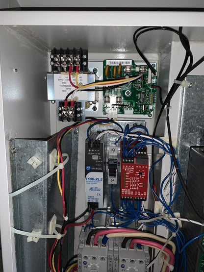 ABB ACS550-PD-024A-2+B055 ALLZWECK-PAKETANTRIEB MIT 3-PHASIGER ANTRIEBSEINHEIT