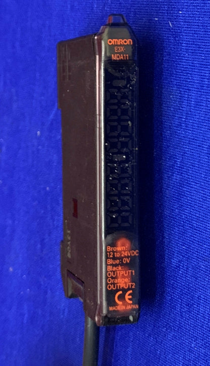 Capteur photoélectrique OMRON E3X-MDA11 12 à 24 VCC