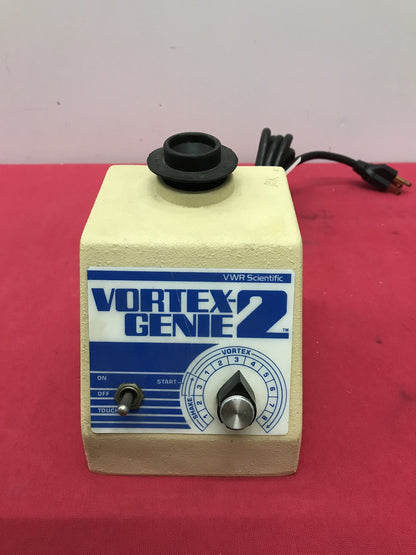 VWR Vortex Genie 2 G-560 LABORATORY MIXER 600 to 3,200 RPM  120V 60 Hz 0.5 Amps