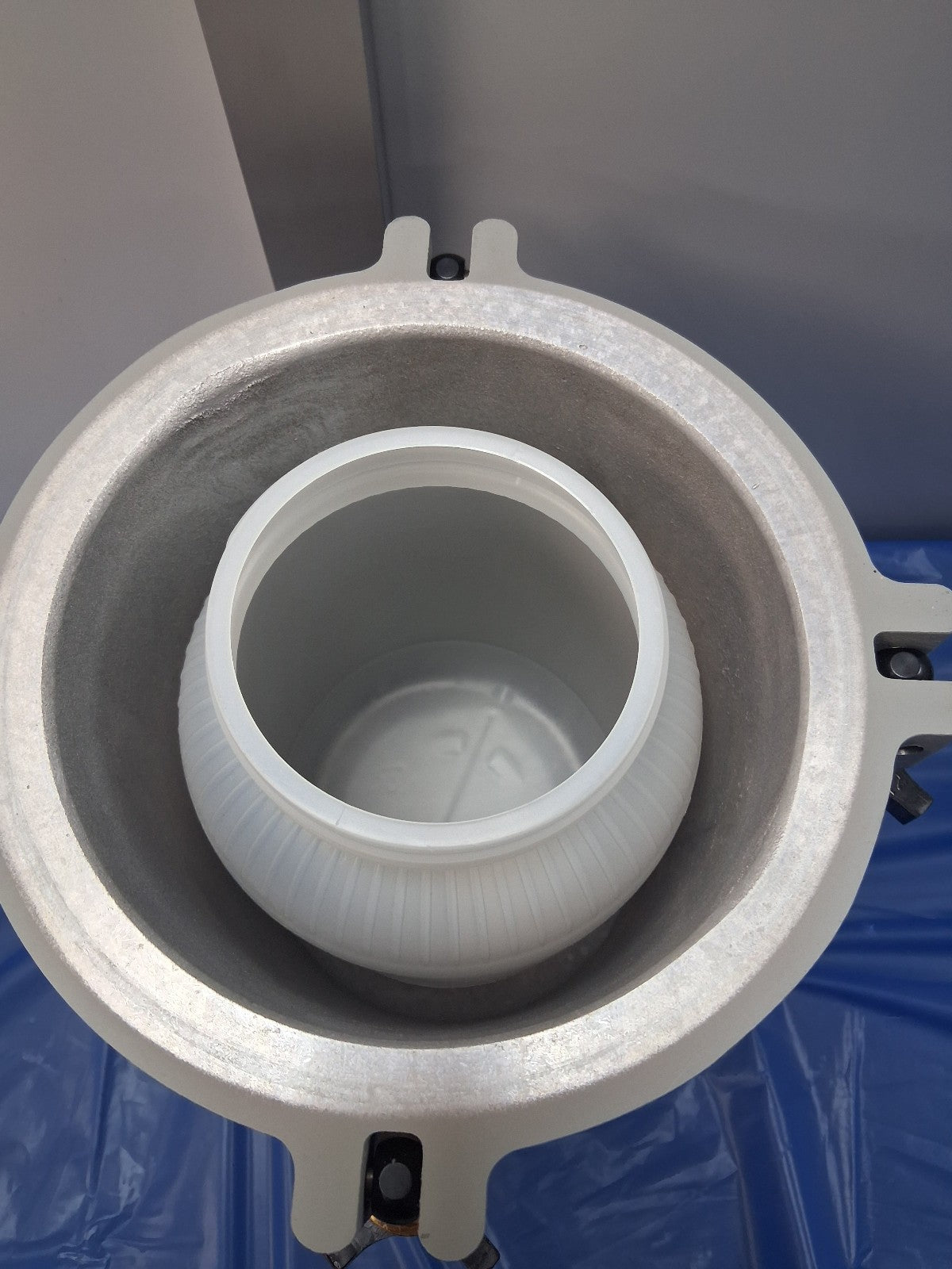 NORDSON EFD 7020188 5L TANK FLOAT SWITCH 100 PSI ANALOG GAUGE FLUID RESERVOIR