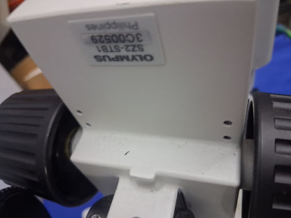 OLYMPUS SZX7 8-56 X SZX-TB1 TILTING ERGONOMIC BINOCULAR MICROSCOPE DF PL 0.75X-4
