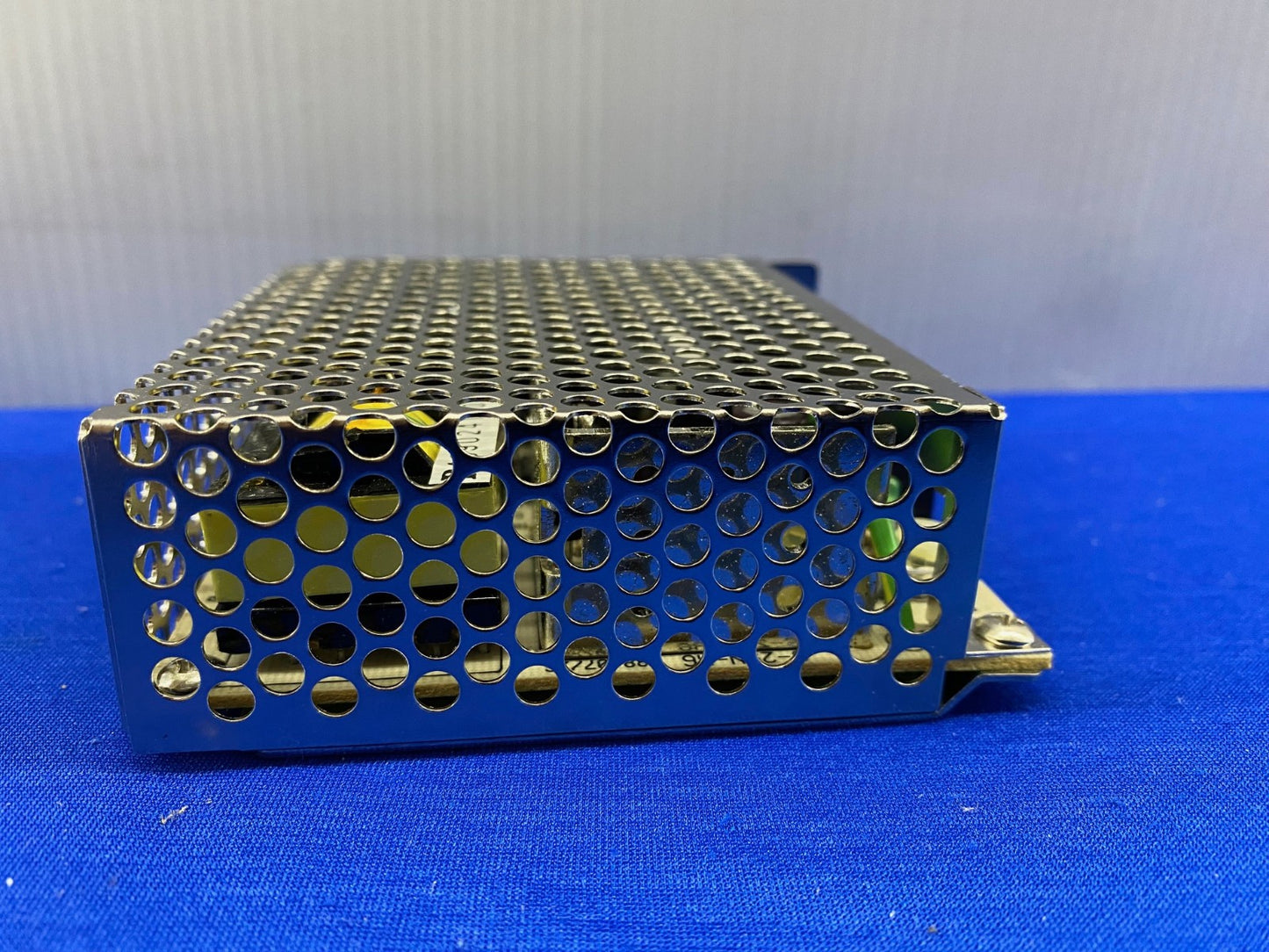 MW / MEAN WELL S-25-24 INPUT:100-240VAC 0.6A 50/60HZ / OUTPUT:+24V 1.1A