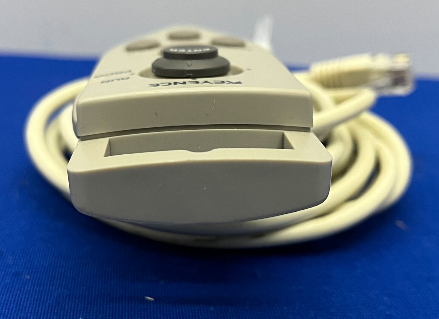CONSOLE PORTATIVE DE TÉLÉCOMMANDE KEYENCE POUR SÉRIE LS-7600