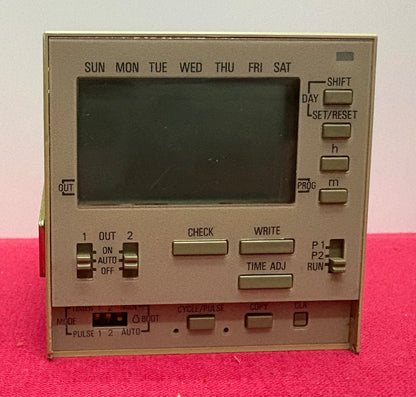 OMRON TIME SWITCH H5S-B 250VAC 10A 100-250