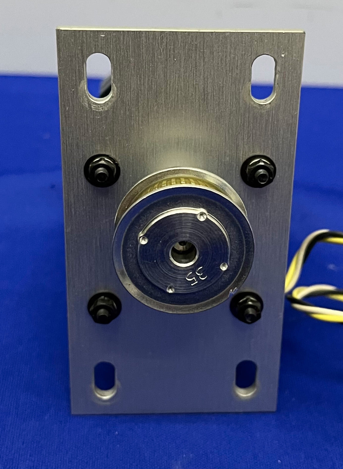 MOTOR ORIENTAL REVERSIBLE 0RK1GN-A Y CABEZAL DE REDUCCIÓN 0GN50K