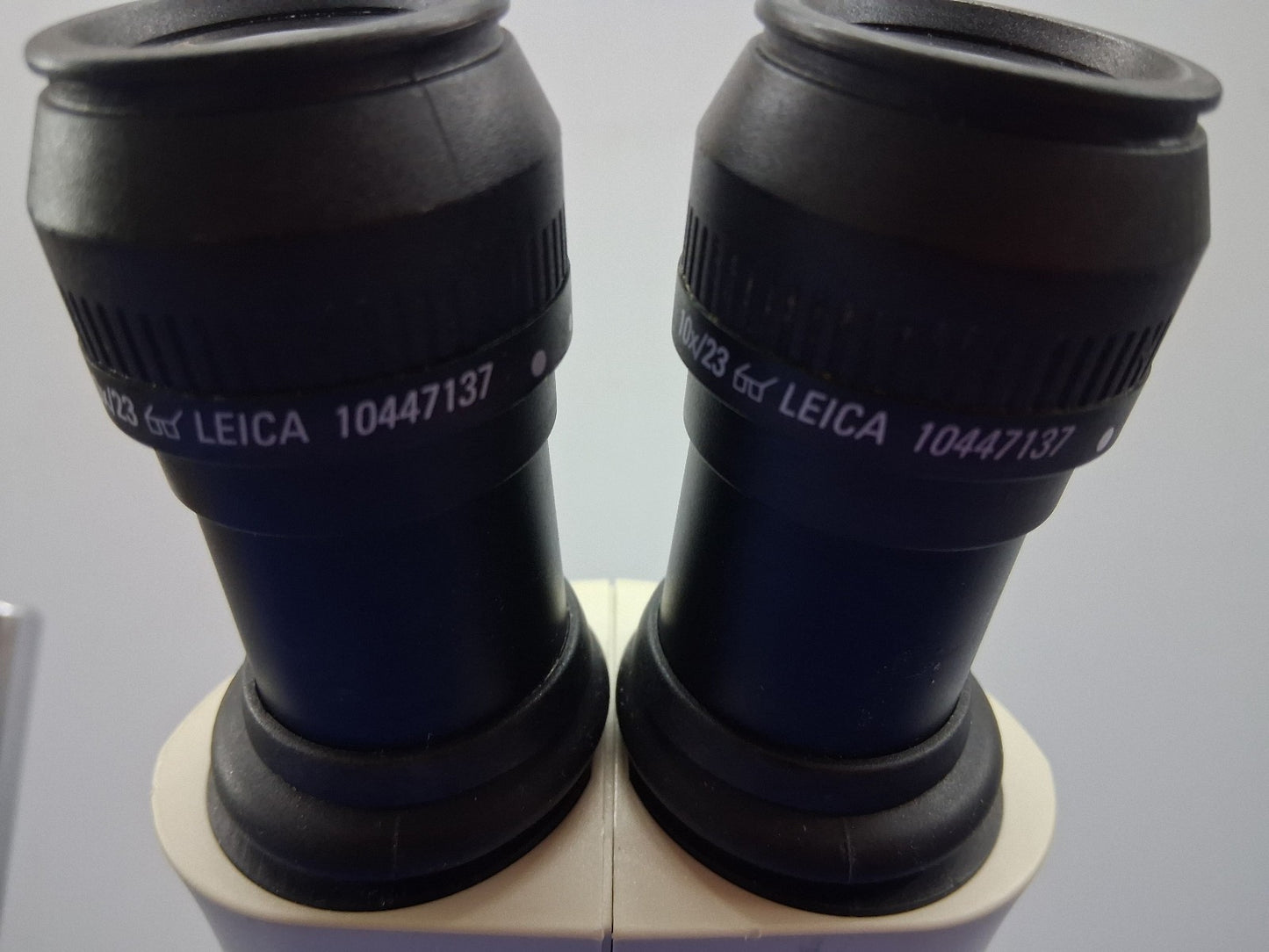 Leica S4E 6.3-30X Stereo Zoom Microscope with Boom Stand and LED Ring Light