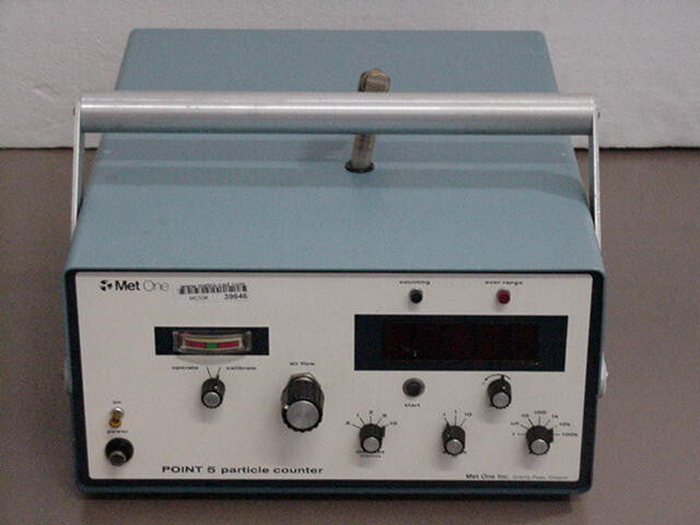 FOR PARTS / REPAIR MET ONE POINT 5,SN B1083 PARTICLE COUNTER  PARTS OR REPAIR
