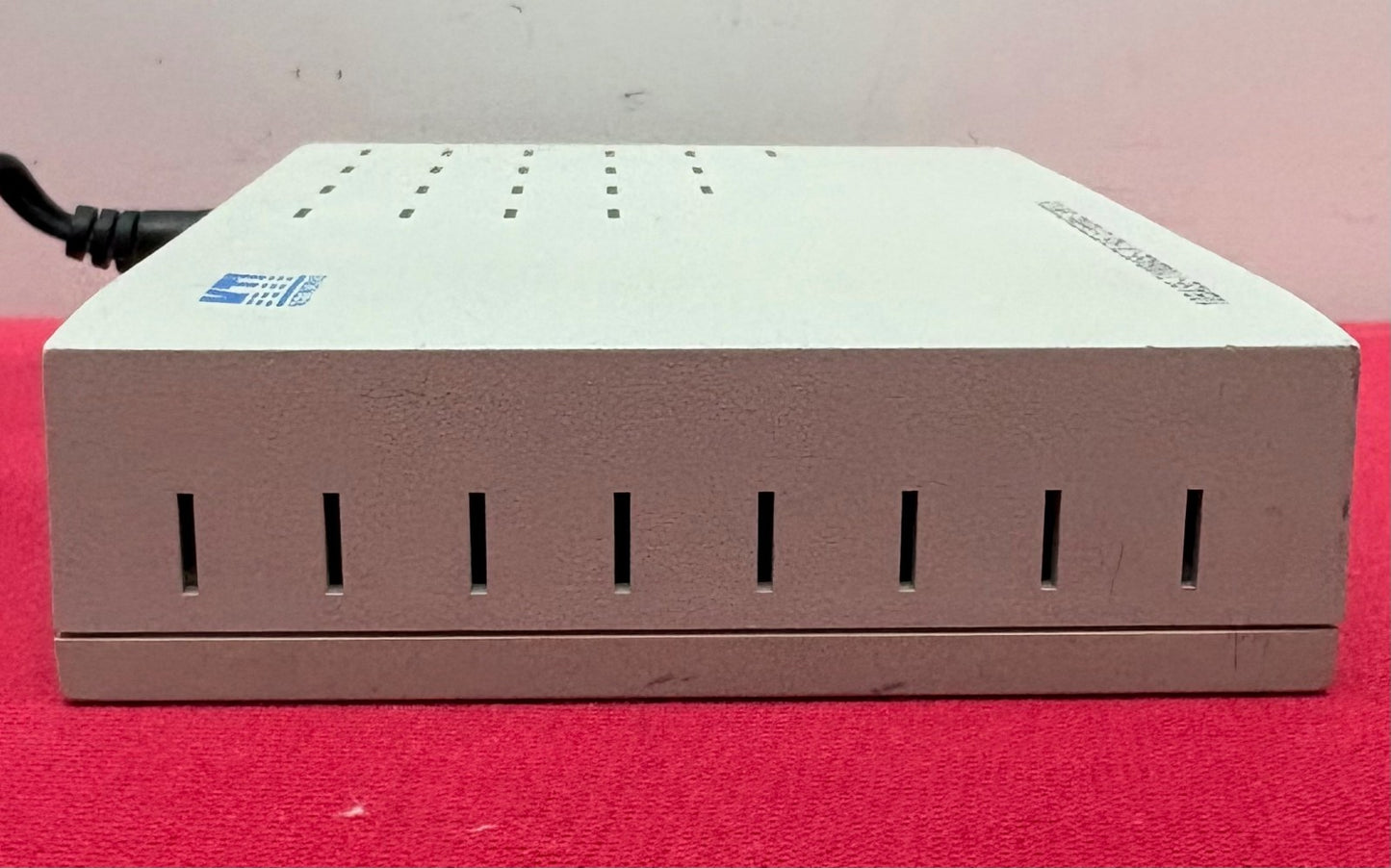 KTI KS-150 5-PORT 10/100 SOHO SWITCH 10BASE-T/100BASE-TX FAST ETHERNET SWITCH