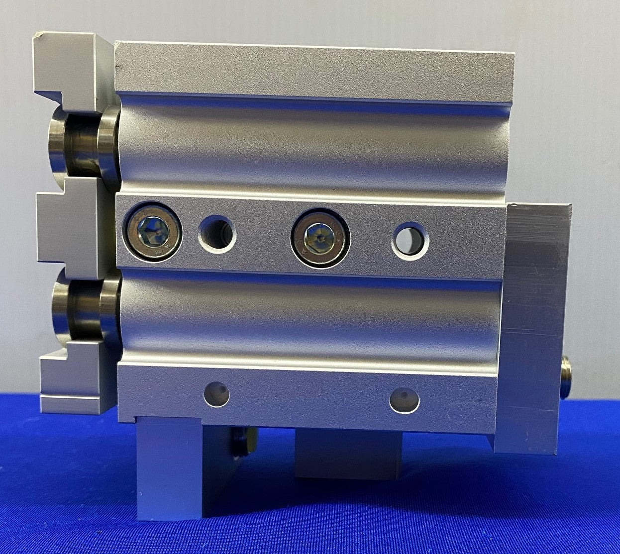 SMC® MXS25-20A / MXS2520A GUIDED CYLINDER SLIDE TABLE PRESS. 0.15 - 0.7 MPa