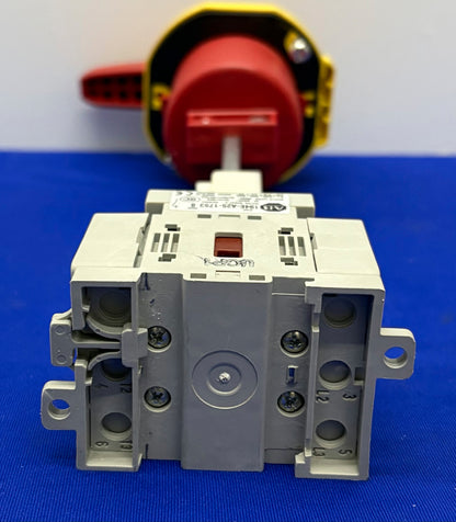 Allen Bradley AB 194E-A25-1753 LOAD SWITCH W/ 194R-PY ROTARY HANDLE AND SHAFT