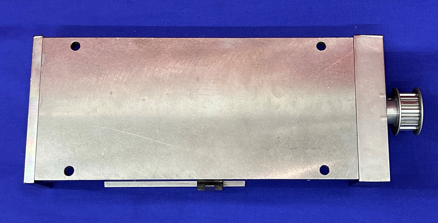 THK LM-Führung HSR12RM mit Schraube und Plattenbühne