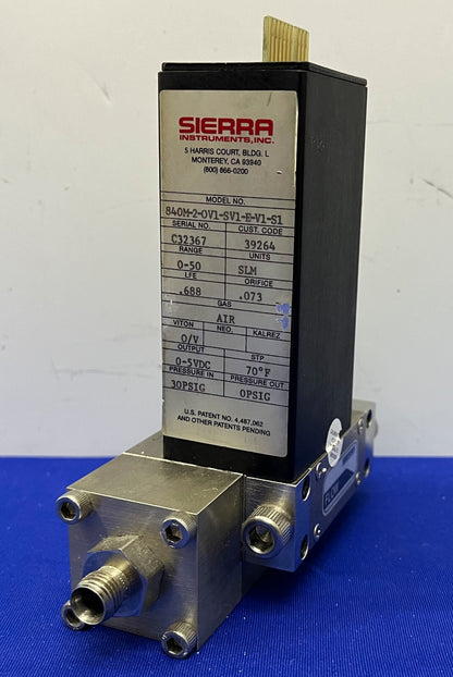 SIERRA マスフローコントローラ 840M-2-OV1-SV1-E-V1-S1 30PSIG 