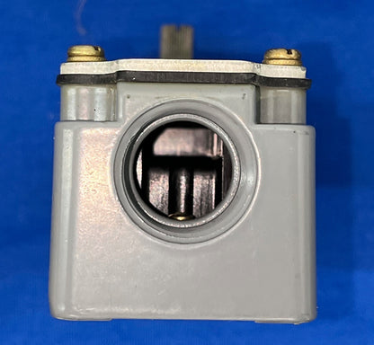 FURNAS ÖLDICHTER ENDSCHALTER 54LA19 / 54LA1-9 (Alter Lagerbestand)