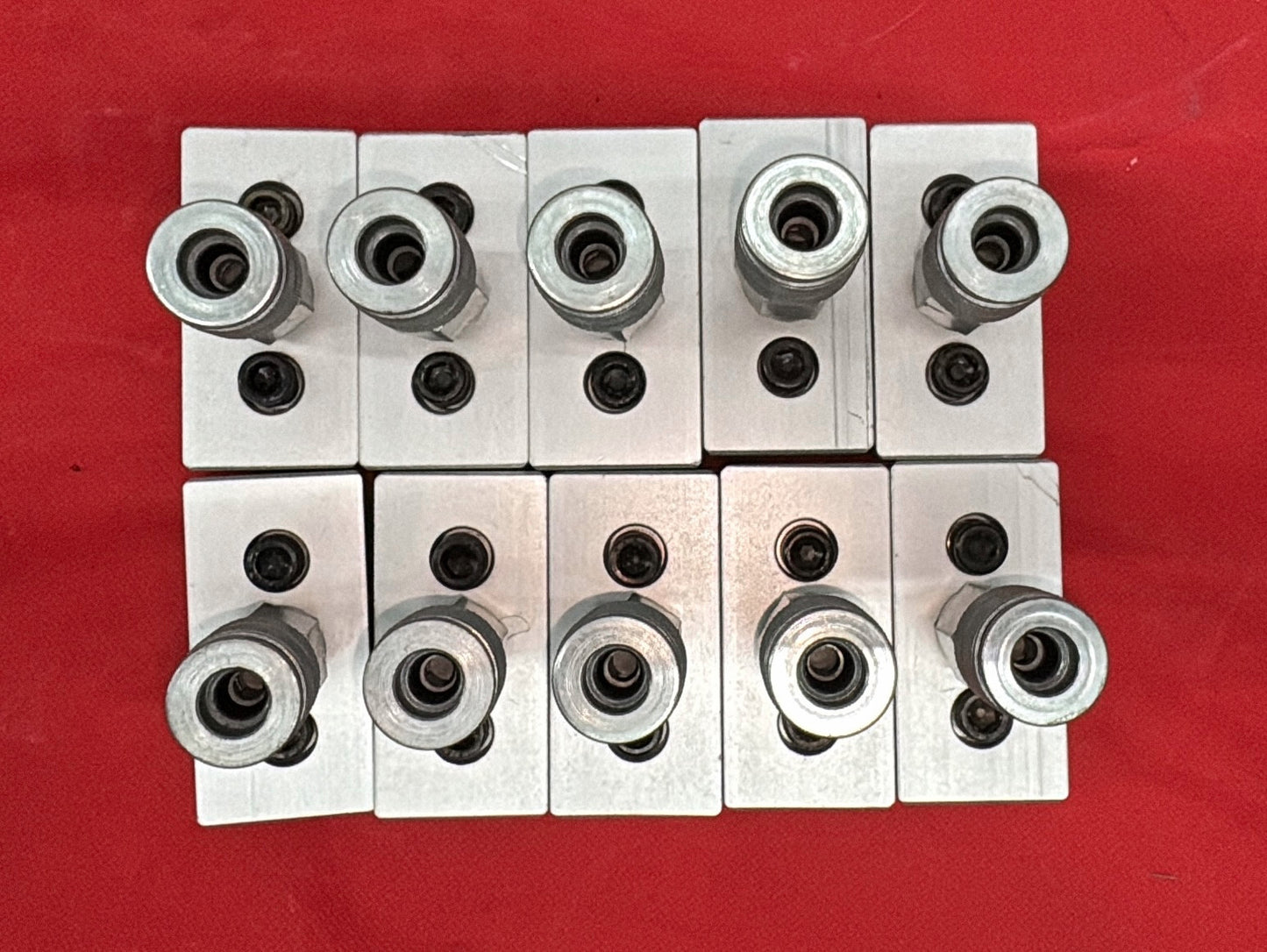 80/20 SERIES 15 2150 3/8” NPT 3-HOLE PRESSURE MANIFOLD PLATE W/ DW340A - QTY 10