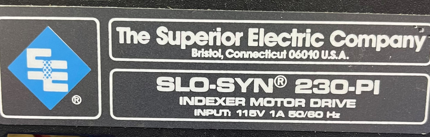 SUPERIEURE ELEKTRISCHE SLO-SYN 230-PI INDEXEERMOTORAANDRIJVING 115V 1A 50/60HZ