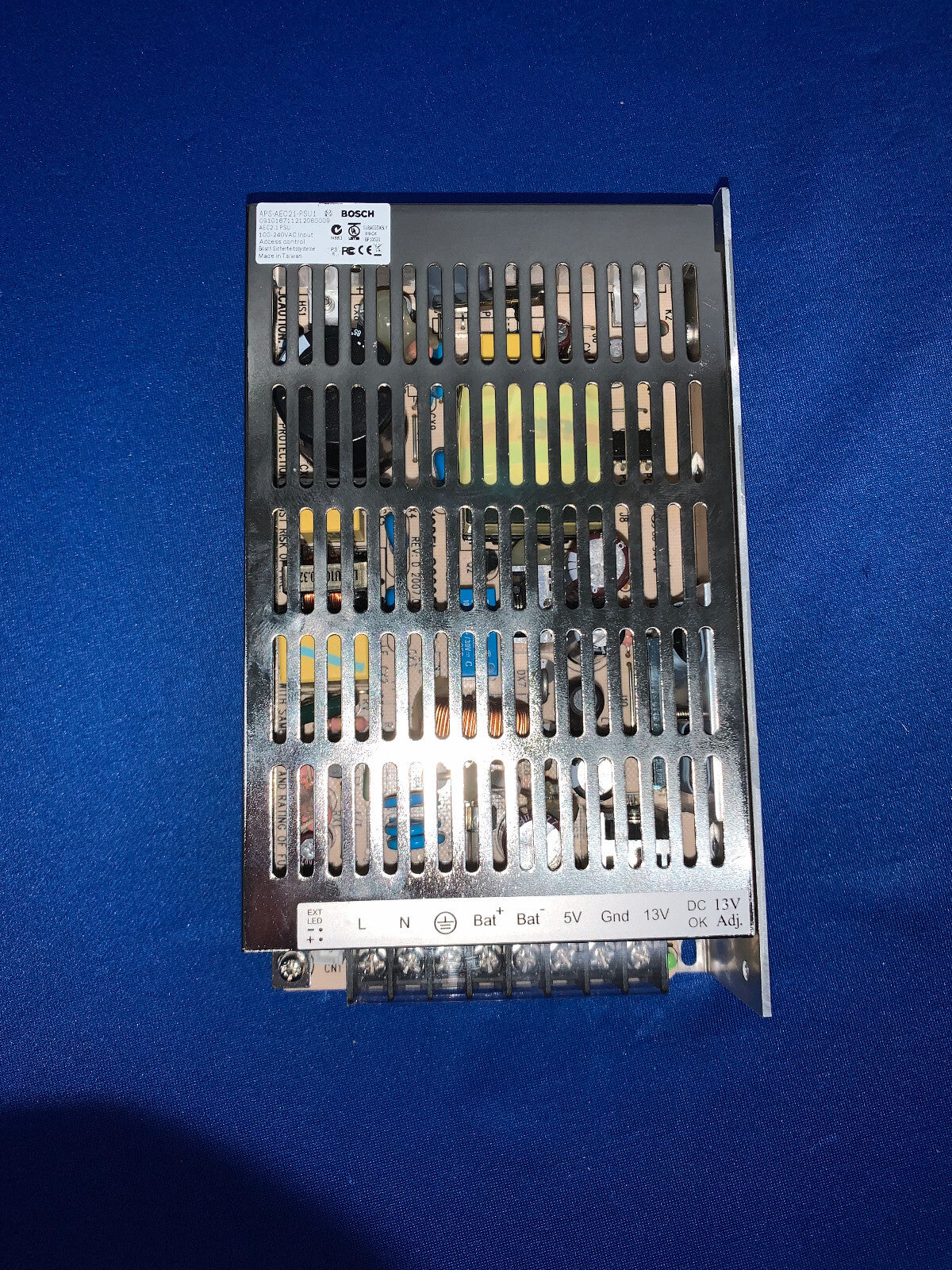 FUENTE DE ALIMENTACIÓN BOSCH APS-AEC21-PSU1 CANTIDAD 3 SE VENDE EL LOTE