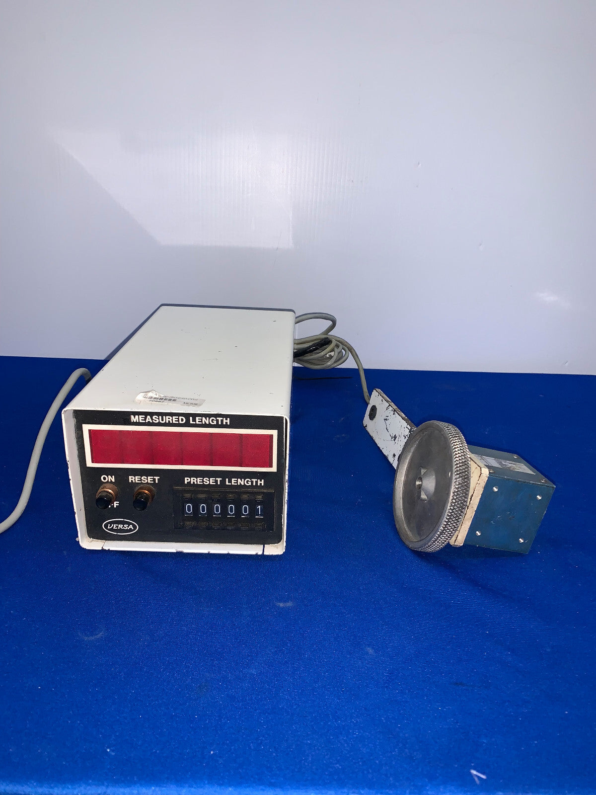 VERSA, D-2581-1, LINEAIR MEETAPPARAAT, MET QUBE 32X0600100004 ROTOPULSER