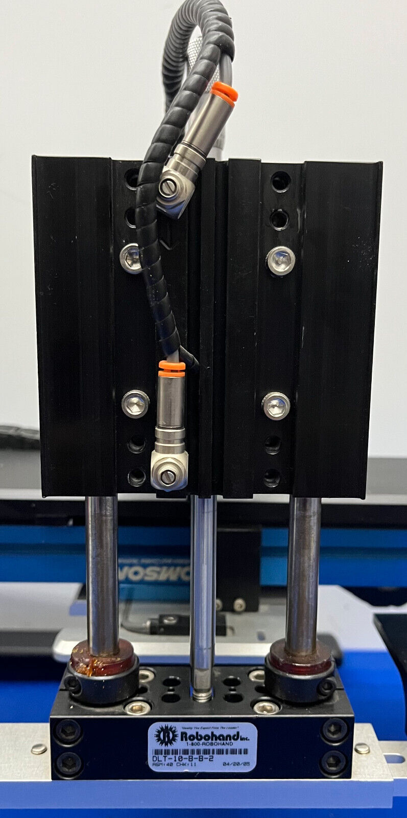 DISPOSITIVO PERSONALIZADO CON ACCIONAMIENTO POR TORNILLO THOMSON MICROSTAGE MS33LEBL400, ROBOHAND DLT-10-BB-2