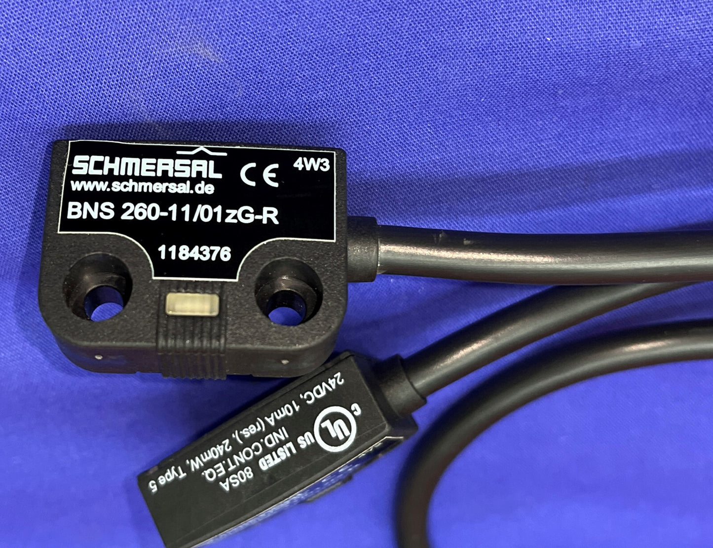 Lotto di 2 sensori di sicurezza magnetici Schmersal BNS260-11/01ZG-R
