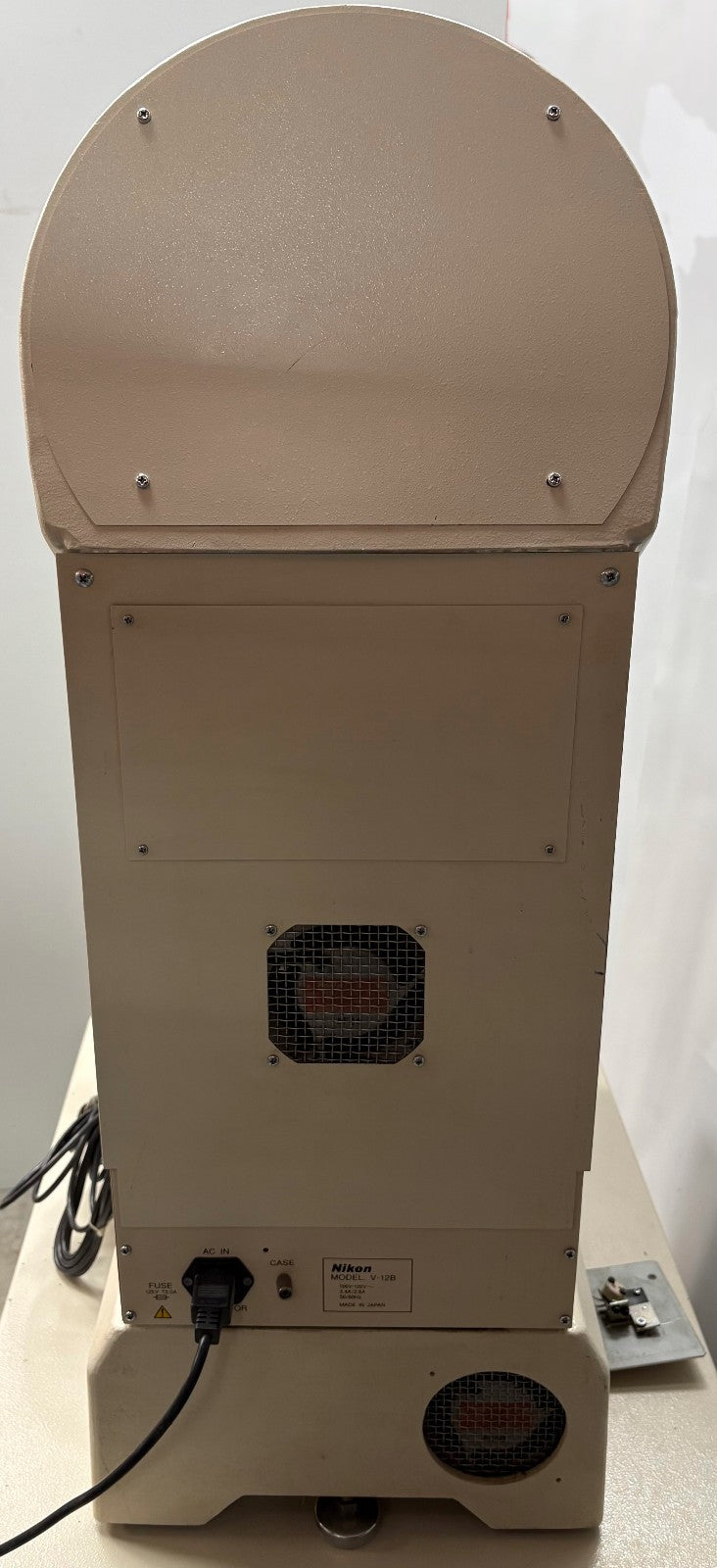 NIKON V-12B PROFILE PROJECTOR COMPARATOR V-12BS - ITEM IS FOR PARTS REPAIR