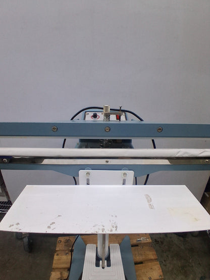 ULINE H-86 FOOT OPERATED IMPULSE SEALER 24" ITEM IS USED TESTED WORKS.