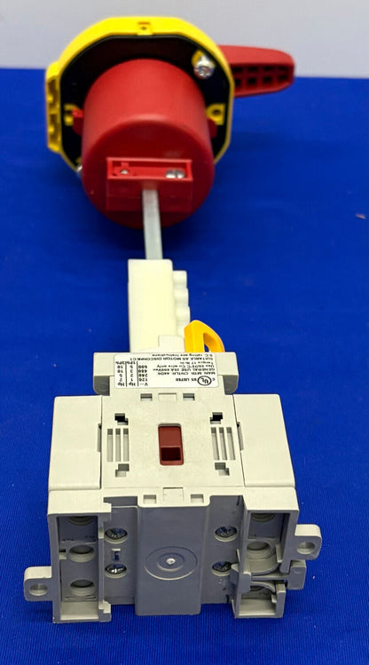 Allen Bradley AB 194E-A25-1753 LOAD SWITCH W/ 194R-PY ROTARY HANDLE AND SHAFT