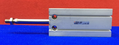 SMC CDU25-60D FREI MONTIERTER ZYLINDER, MAX. DRUCK 0,7 MPa