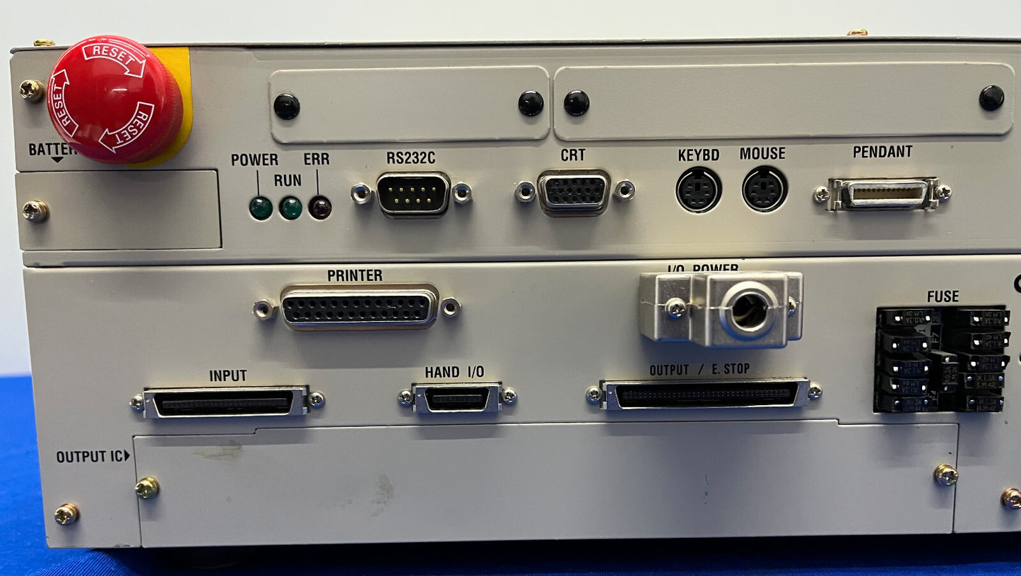 DENSO ROBOT CONTROLLER RC5-VSE6BA-BN / 410000-8810 GEEN VOEDING ONDERDELEN/REPARATIE