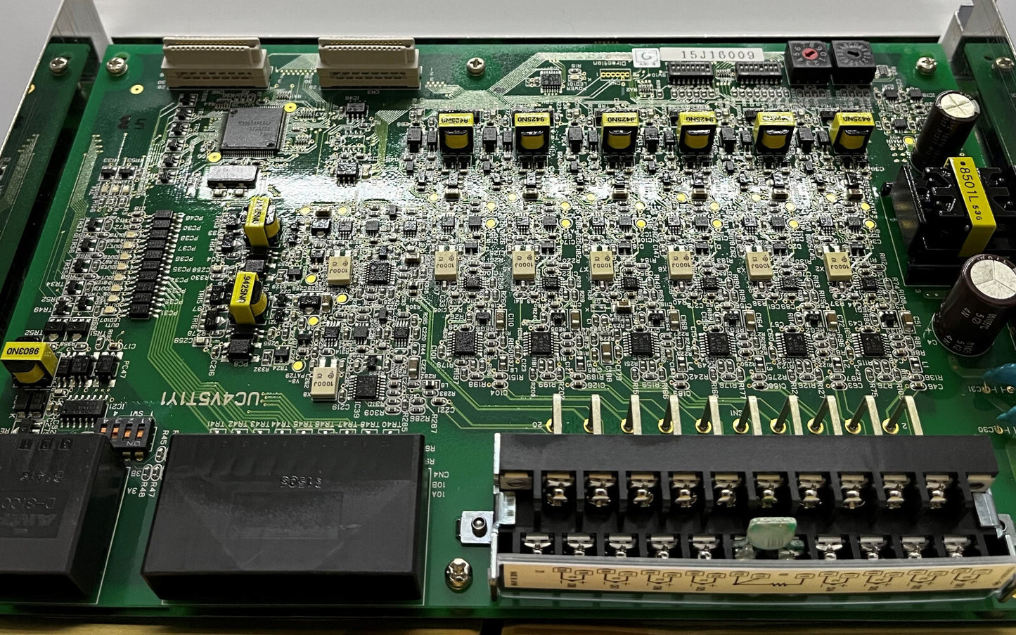 TOSHIBA V5-TEMP-8N-CS1 MODULO TEMP CONTROLLER DI PROCESSO VER. 103 STAMPAGGIO A INIEZIONE