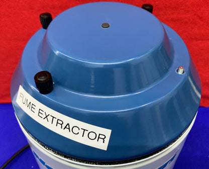 POUR PIÈCES/RÉPARATION NEDERMAN FILTRATION/EXTRACTEUR DE FUMÉES DE TABLE CX 5500