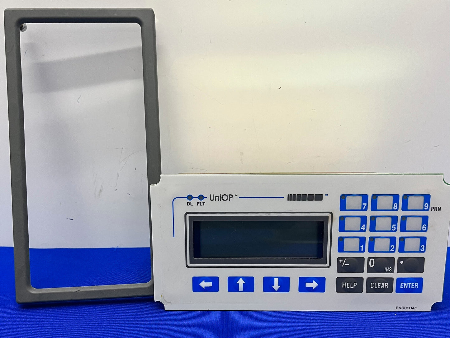 PANNELLO INTERFACCIA OPERATORE DI CONTROLLO UNIOP ™ MD02R-04-0045 4 RIGHE x 20 CARATTERI