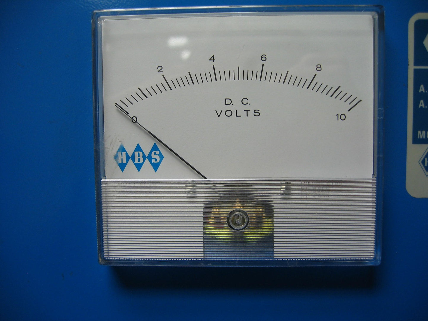 HBS ®  M256 D.C. POWER SUPPLY - FOR PARTS/REPAIR/UNTESTED