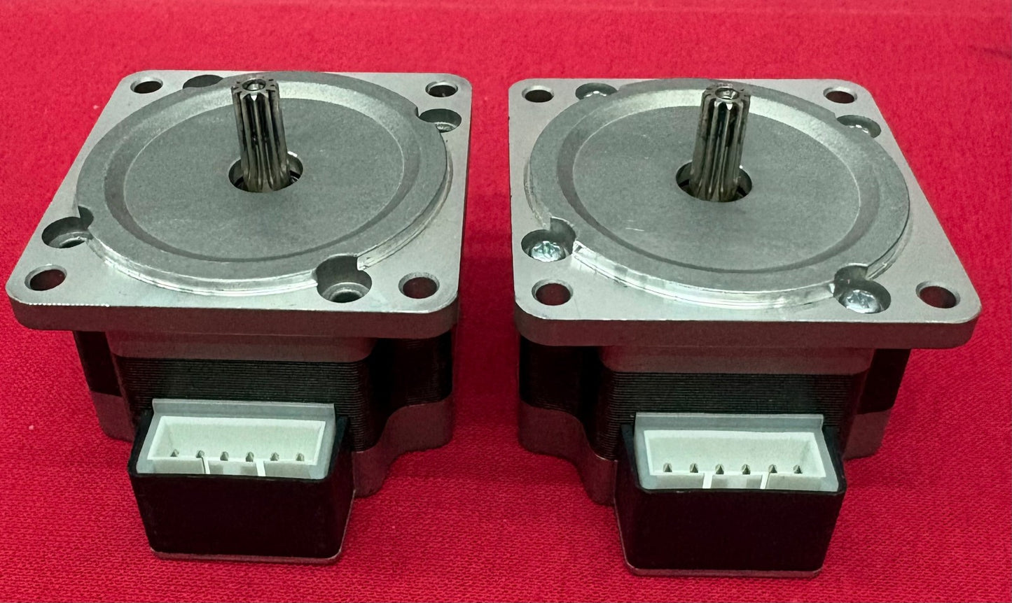 ORIENTAL MOTOR PKP264D28A-SG9 HIGH-TORQUE 2PH STEPPER MOTOR - 1 LOT QTY 2