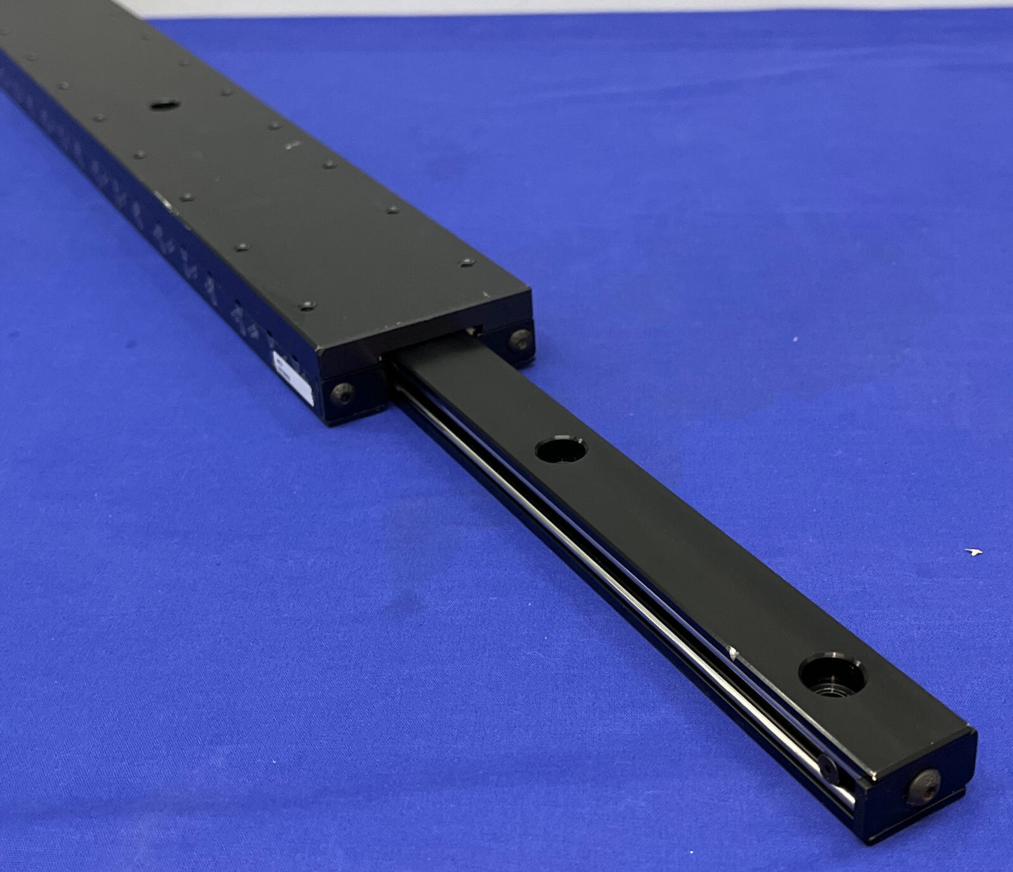 パーカー ボールベアリング スライド 4615 長さ 18 インチ x 幅 2.62 インチ x 高さ 1 インチ。移動量 15 インチ