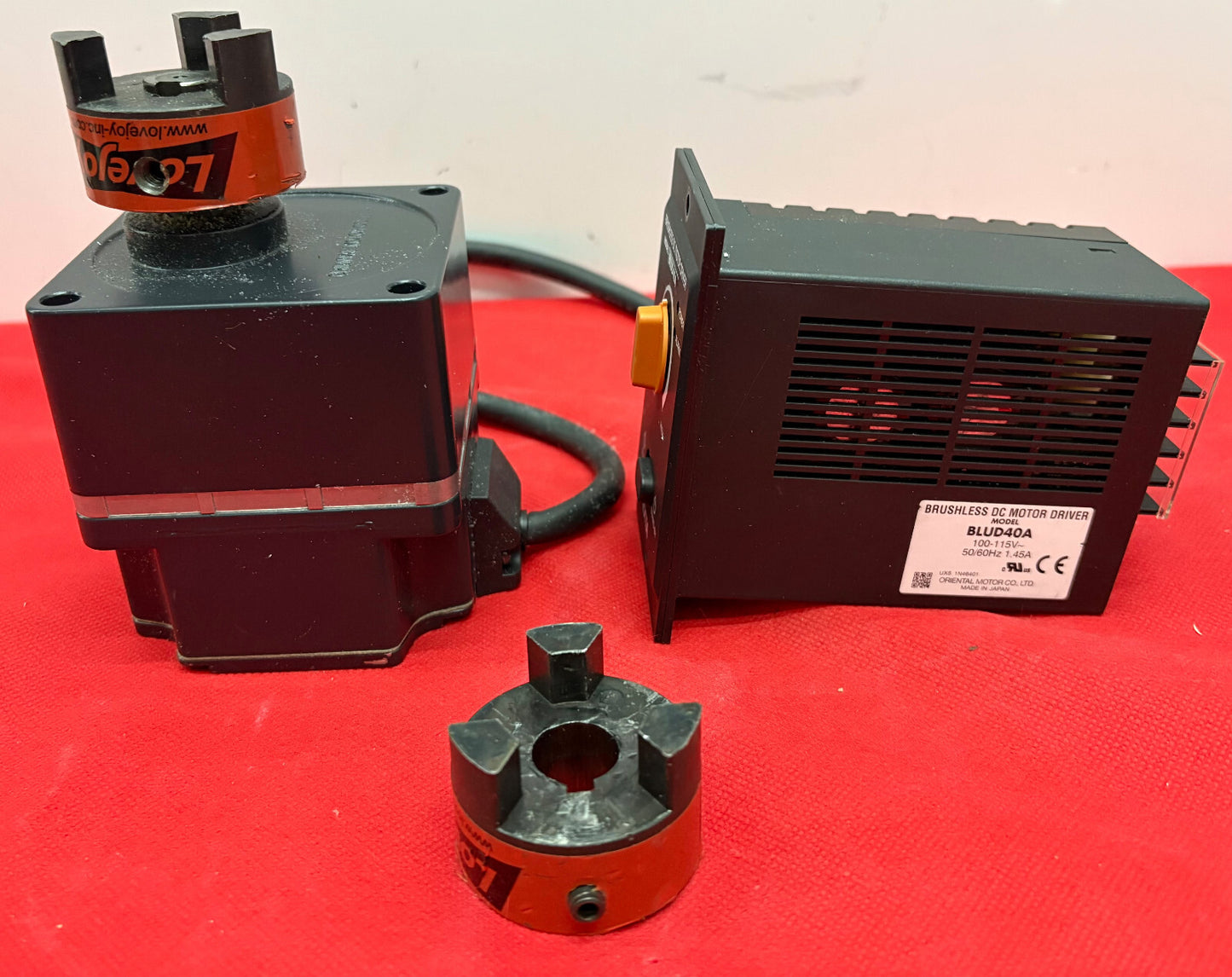 ORIENTAL MOTOR VEXTA BLUD40A BRUSHLESS DC MOTOR DRIVER W/ GFS4G30 GEARHEAD