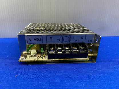 MW / MEAN WELL S-25-24 INPUT:100-240VAC 0.6A 50/60HZ / OUTPUT:+24V 1.1A