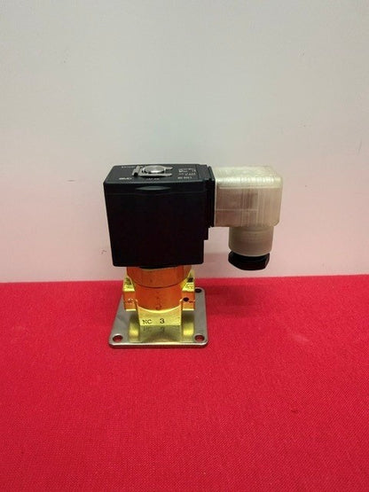 SMC Corporation VX3330-02N-5DZ1-B 3 Port Solenoid Valve