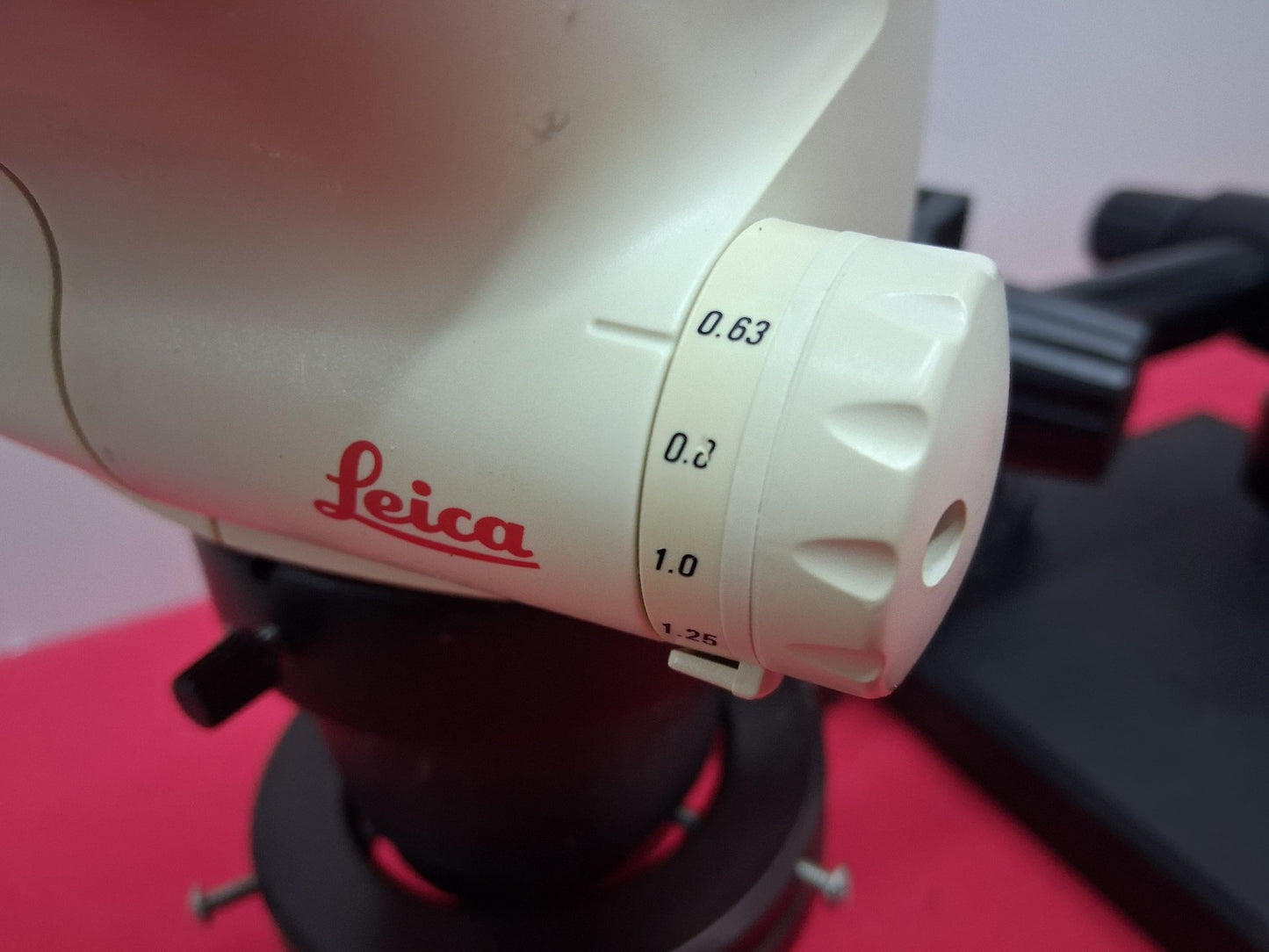 LEICA S6E STEREO ZOOM 6.3- 40X MAGNIFICATION BOOM STAND LED RING LIGHT