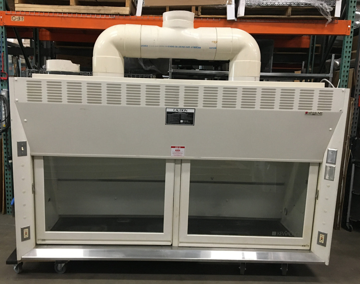 KEWAUNEE LABORATORY FUME HOOD/WITHOUT BASE SUPREME AIR 8' X 3' X 78" Has CUTOUT