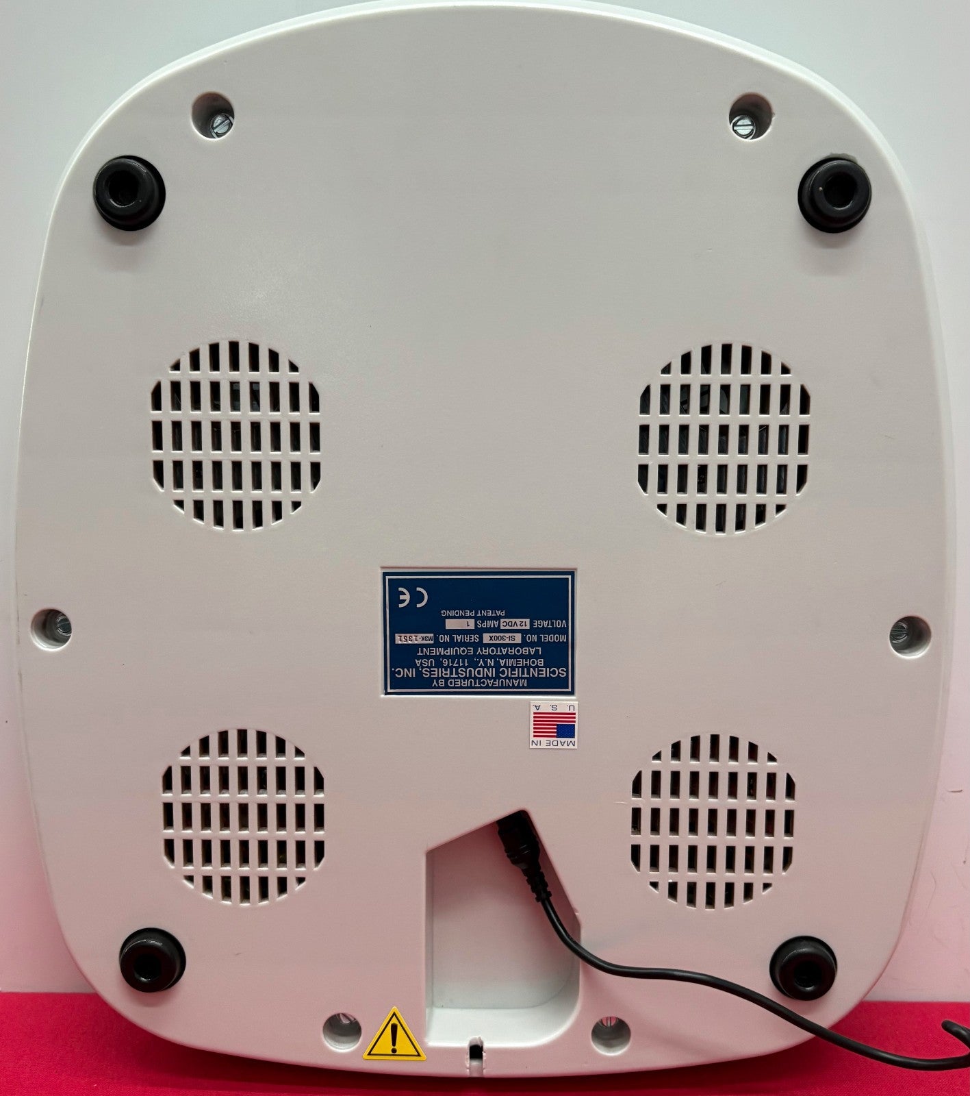 SCIENTIFIC INDUSTRIES SI-300X MULTI MAGSTIR GENIE™ MAGNETIC STIRRER 4 POSITION