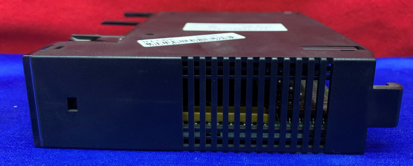 GE Fanuc IC693MDL241C Eingangsmodul 24 VAC/VDC 16pt, Abdeckung fehlt