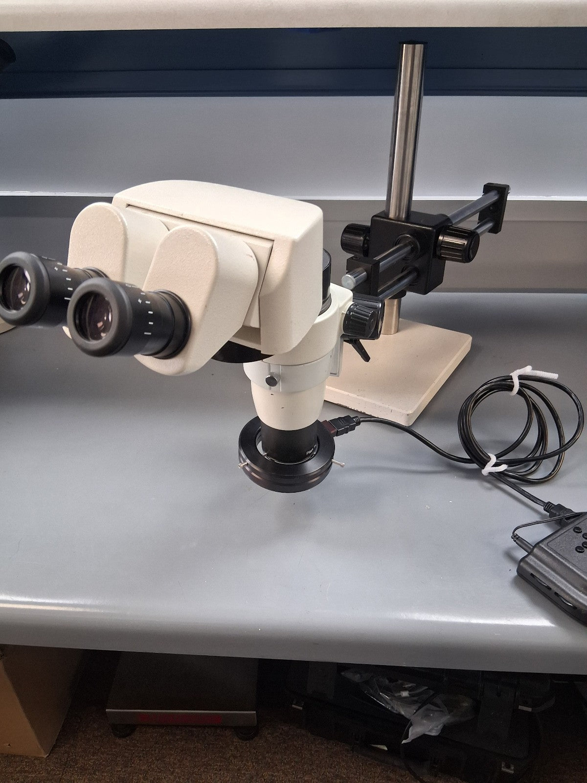 NYOPTICS INC ERGO SPZ MODULE 8-80X ERGONOMIC MICROSCOPE DUAL ARM BOOM STAND LED