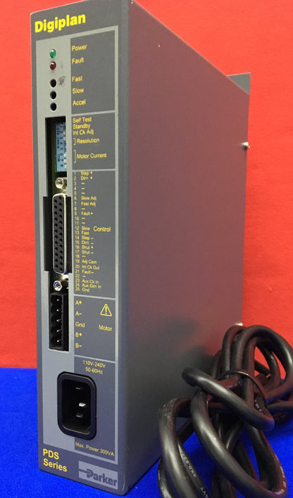 PARKER / DIGIPLAN PDS SERIE PDS13-2/USA COMPUMOTOR AZIONAMENTO MOTORE PASSO-PASSO