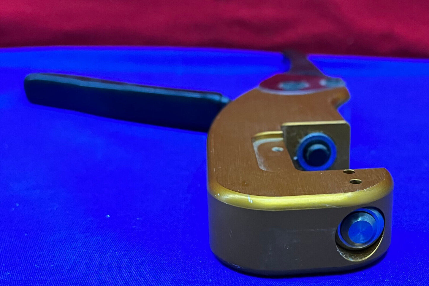 Pince à sertir ASTRO TOOL M22520/5-01 620175 (sans matrices)