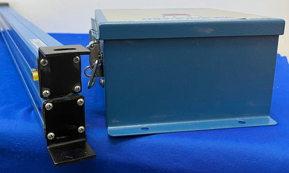 PINNACLE SAFETY LIGHT CURTAIN CONTROL BOX MG-28-0F-20 EMITTER & RECEIVER - PARTS