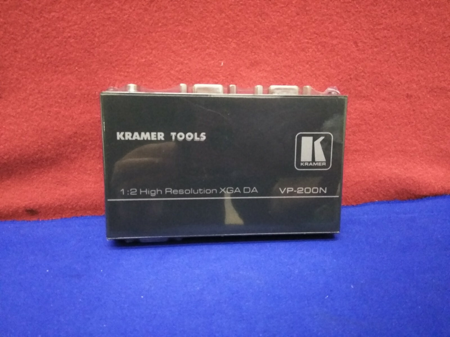 AMPLIFICADOR DE DISTRIBUCIÓN DE ALTA RESOLUCIÓN HGA DE HERRAMIENTAS KRAMER MODELO N.° VP-200 N1:2 12 