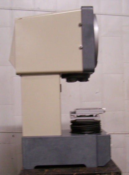 NIKON PROFILE PROJECTOR V-12,SN 154014,INSPECTION EQUIPMENT 5X TO 50X ADJUSTMENT