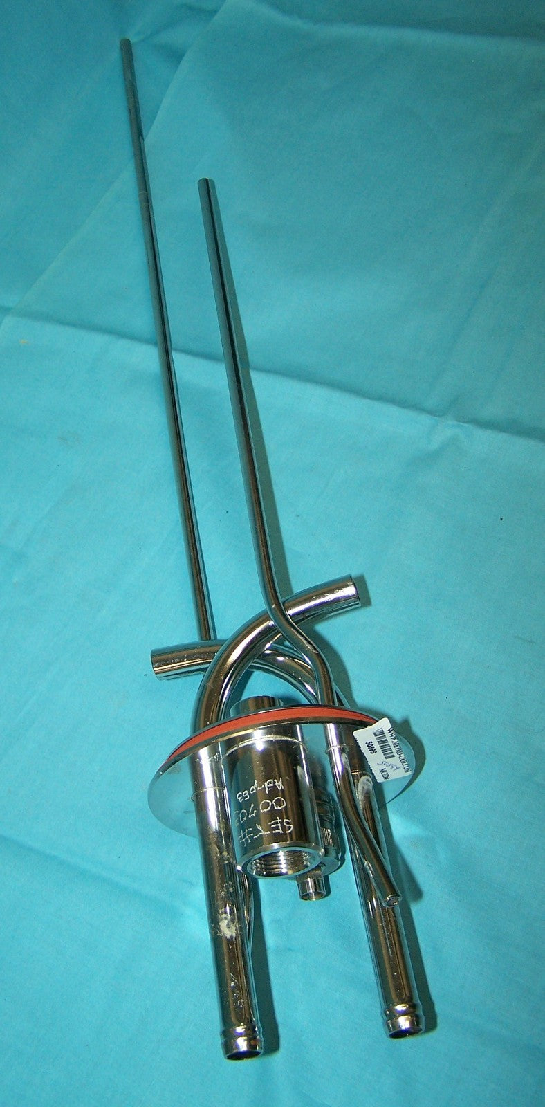 BIO REACTOR CENTER STEM STAINLESS STEEL4mm INSIDE DIAMETER6 PORT