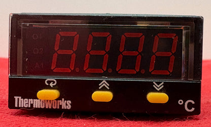 THERMOWORKS BTC2500-411110 PID TEMPERATURE CONTROLLER (MISSING MOUNTING BRACKET)