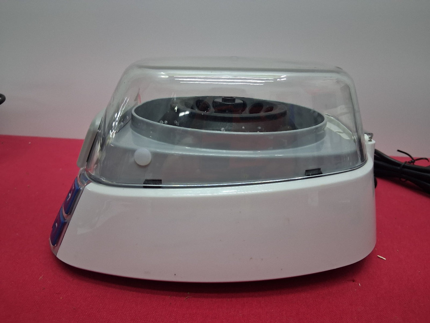 THERMO SCIENTIFIC MYSPIN12 MINI CENTRIFUGE MAX SPEED 12500 RPM MAX 30 MIN TIMER